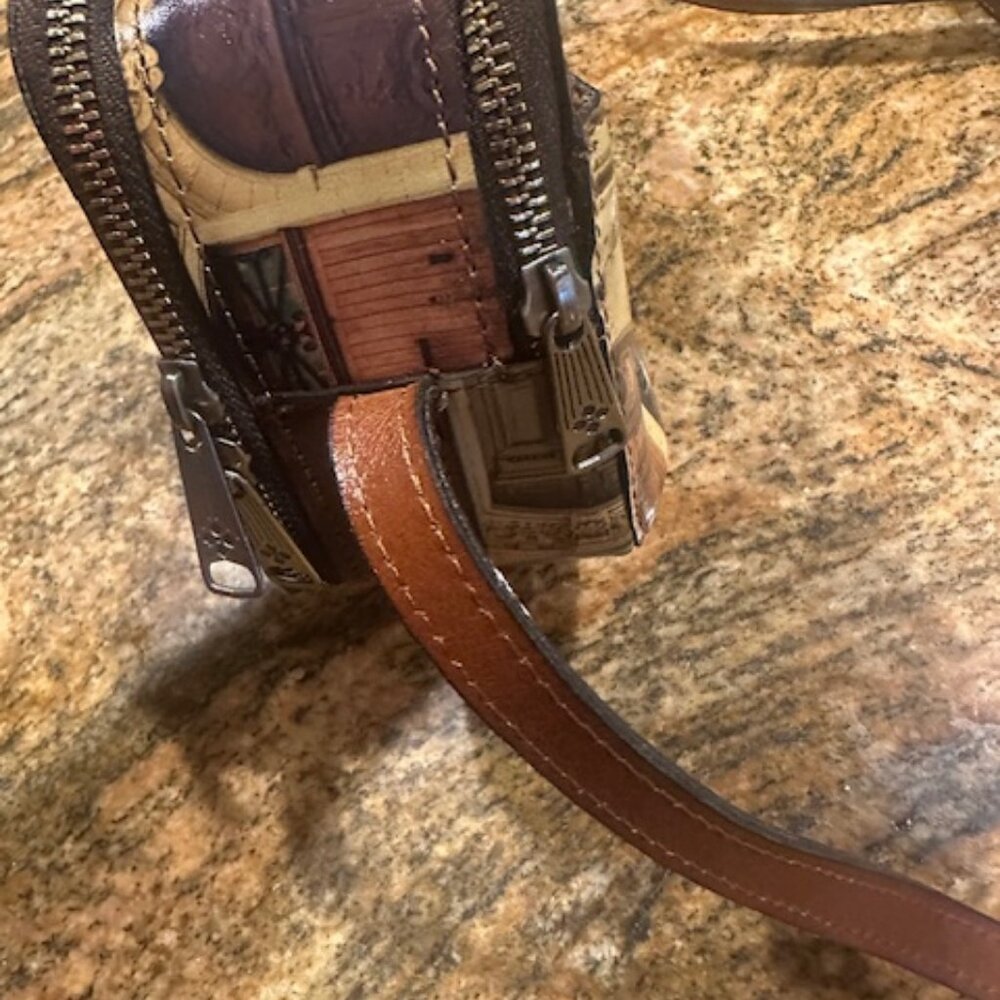 Patricia Nash Excellent Condition Leather Doorways to Italy Crossbody Alessa - Picture 5 of 7